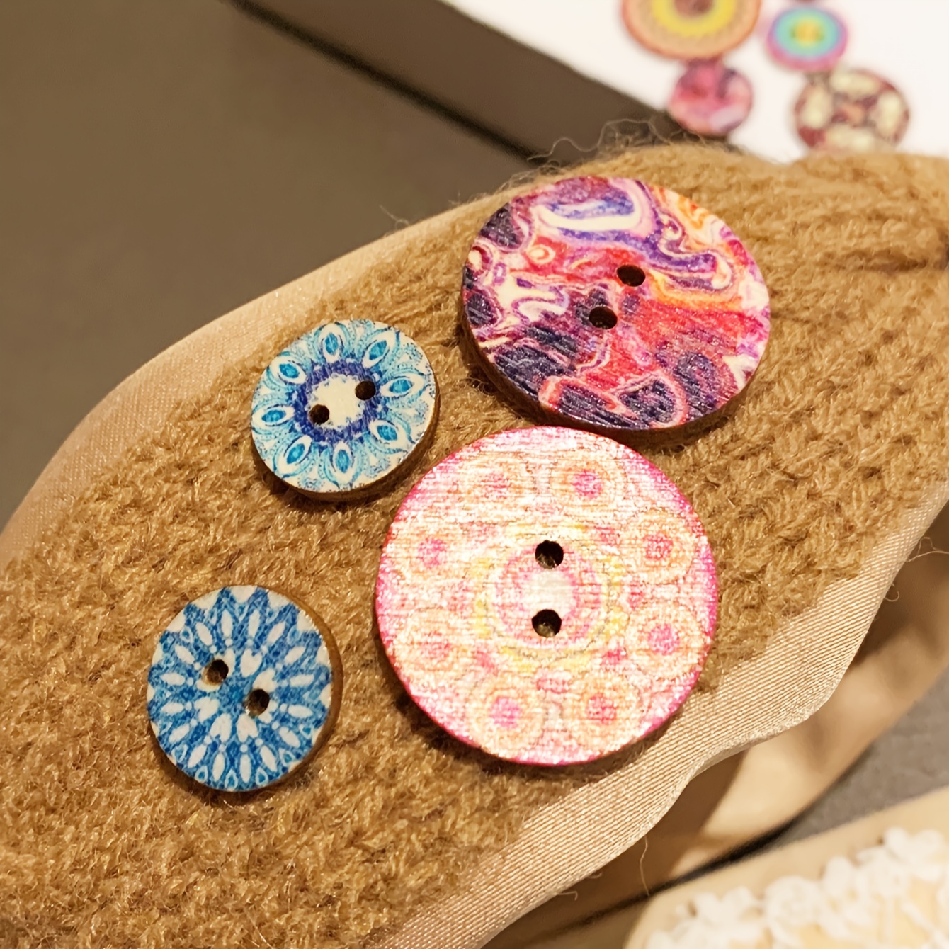 100pcs Round Vintage Buttons for Crafting Projects